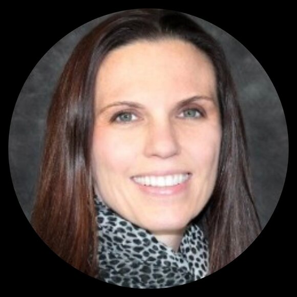 Meet your Posher, Lori - Picture 1 of 1